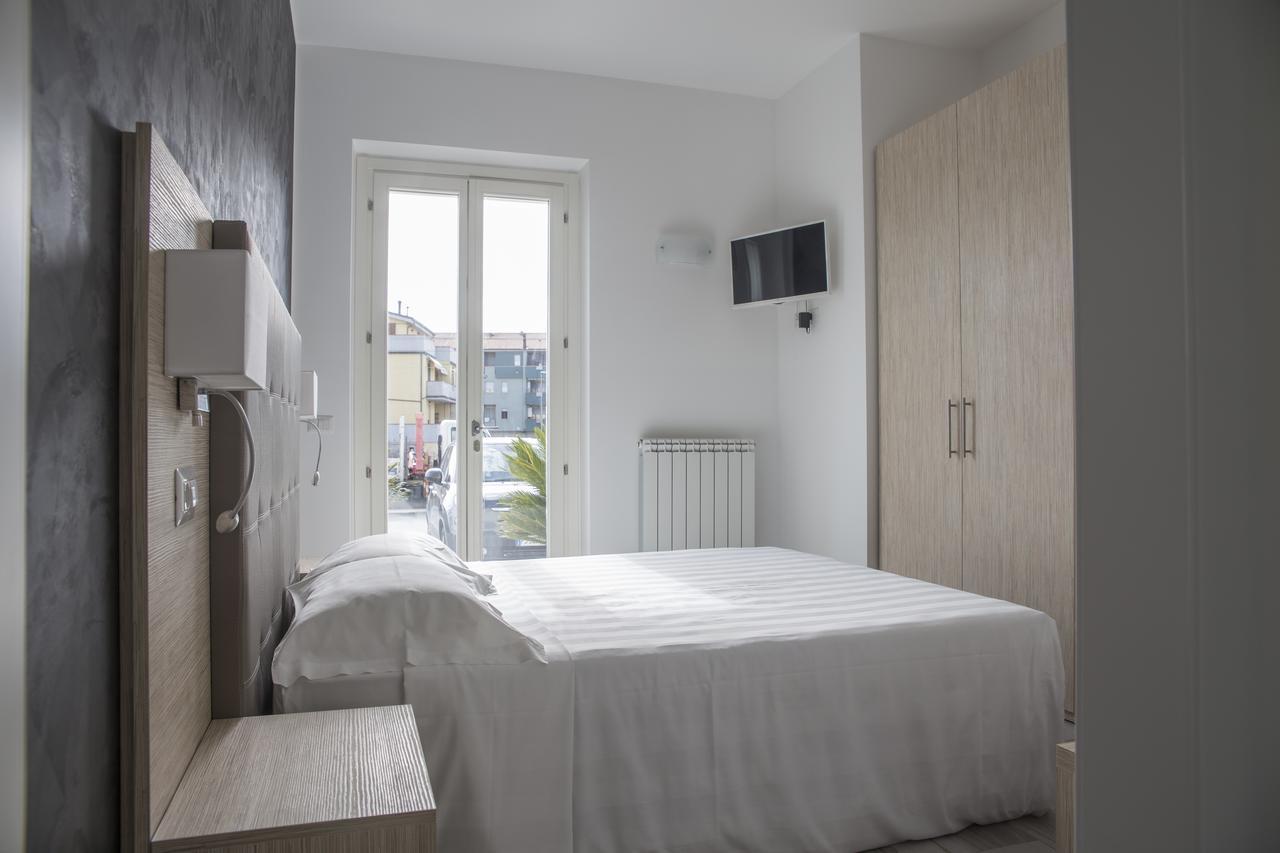 Rooms A Due Passi Dal Mare Porto Recanati Ngoại thất bức ảnh